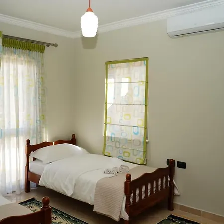 New Bazaar Bliss * Tiran